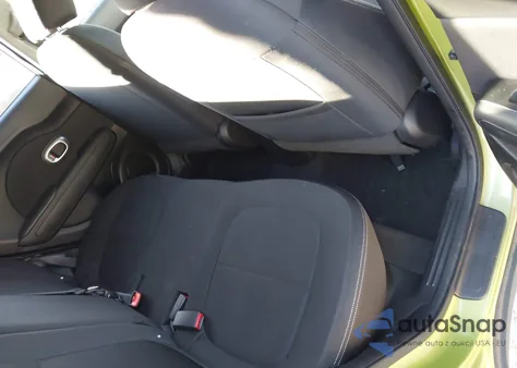 2014 Kia Soul z USA, uszkodzony, nr VIN KNDJN2A26E7708317